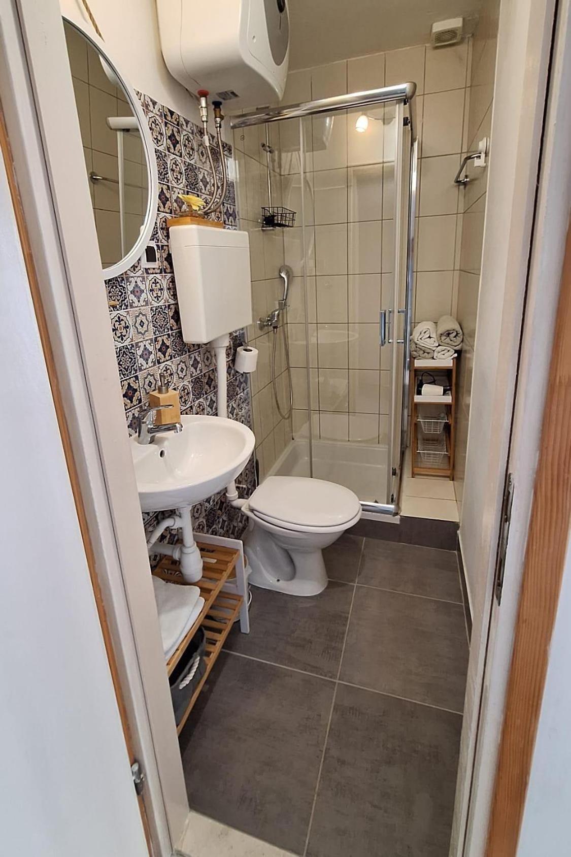 Apartments And Rooms With Parking Space Hvar - 13161 Хвар Екстер'єр фото